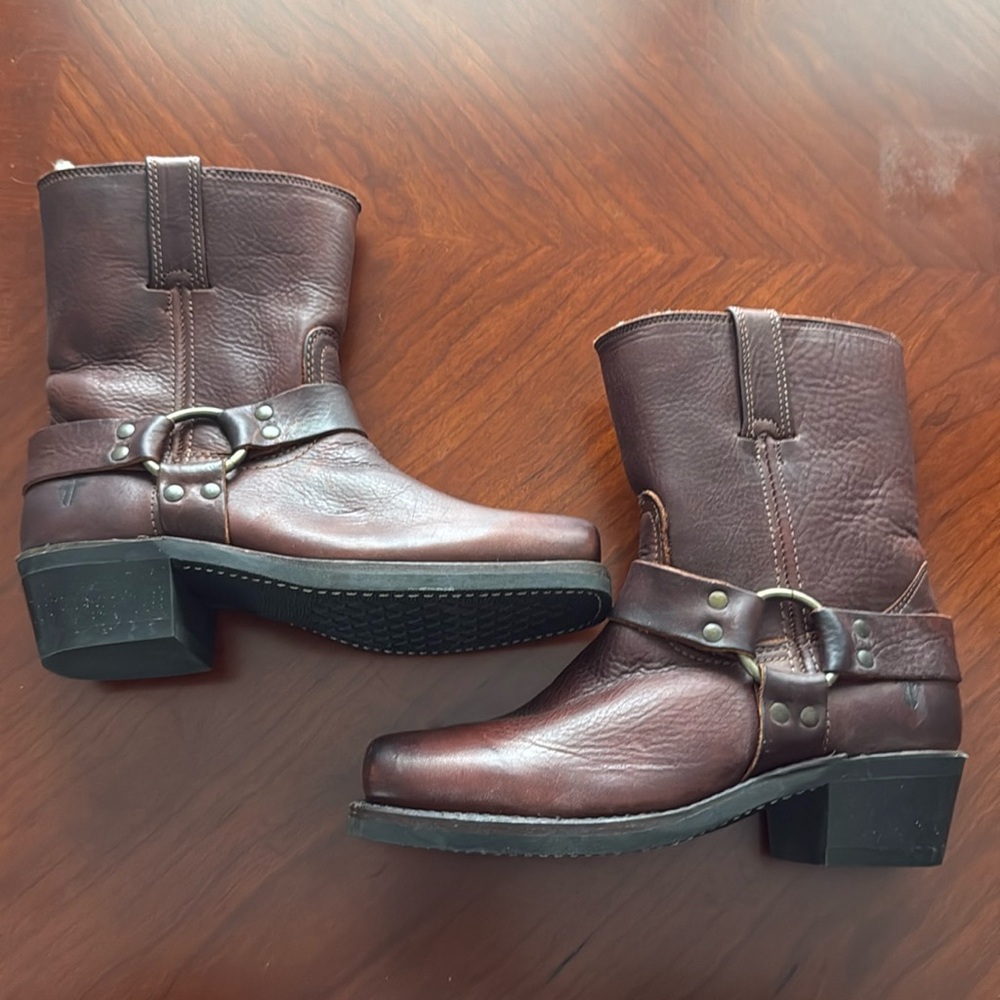 Frye Brown Harness Boot- Worn Once- Brown Size 6